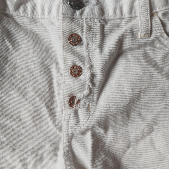 Hollister Jean Shorts size 32 White - Picture 7 of 8